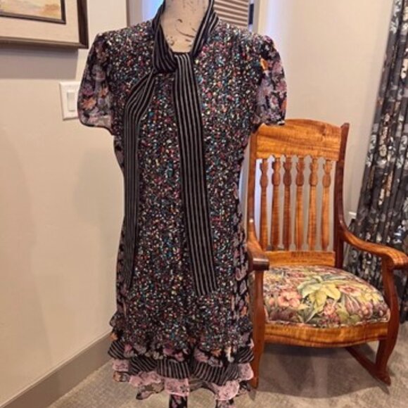 Diane von Furstenberg "Gypsy" Dress - Picture 5 of 13